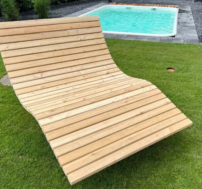 Sonnenliege 1,25 m breit, fertig montiert